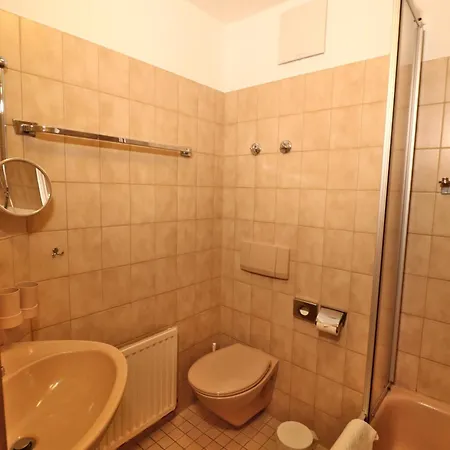 Apartment 03 - Ferienresidenz Roseneck, Mit Schwimmbad In Bei Feldberg *
